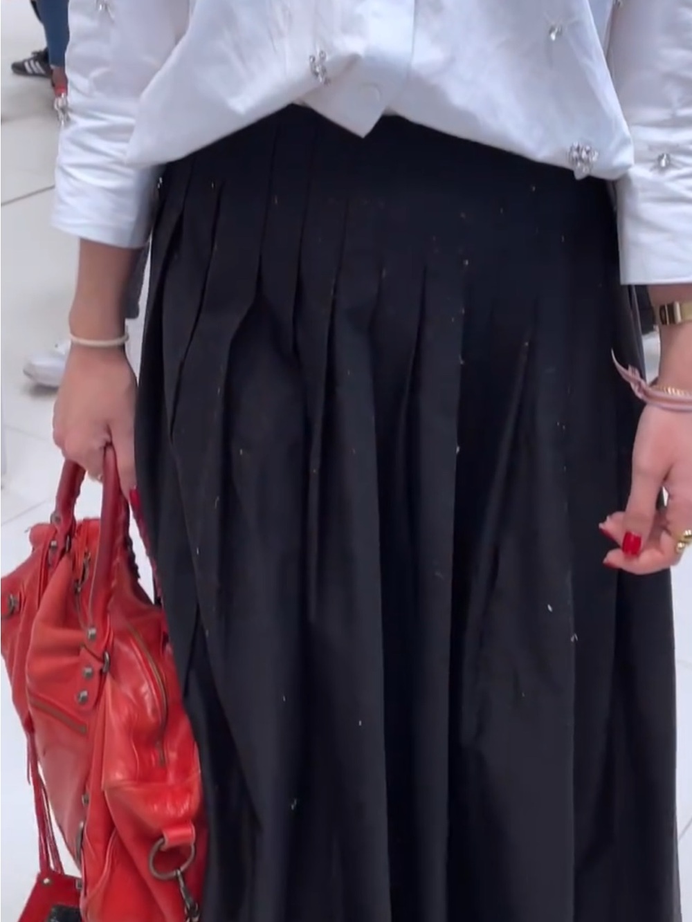 Uniqlo | Skirt | Uniqlo Linen Blend Tuck Long Skirt | Black - Picture 10 of 11